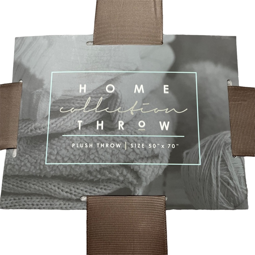 Home Collection Throw 50”X 70” - Picture 6 of 6